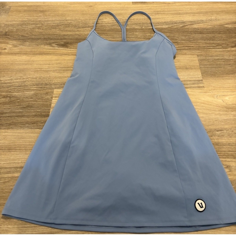 Vuori One Shot Tennis Dress Isle Blue Size Large Built In Shorts Athletic